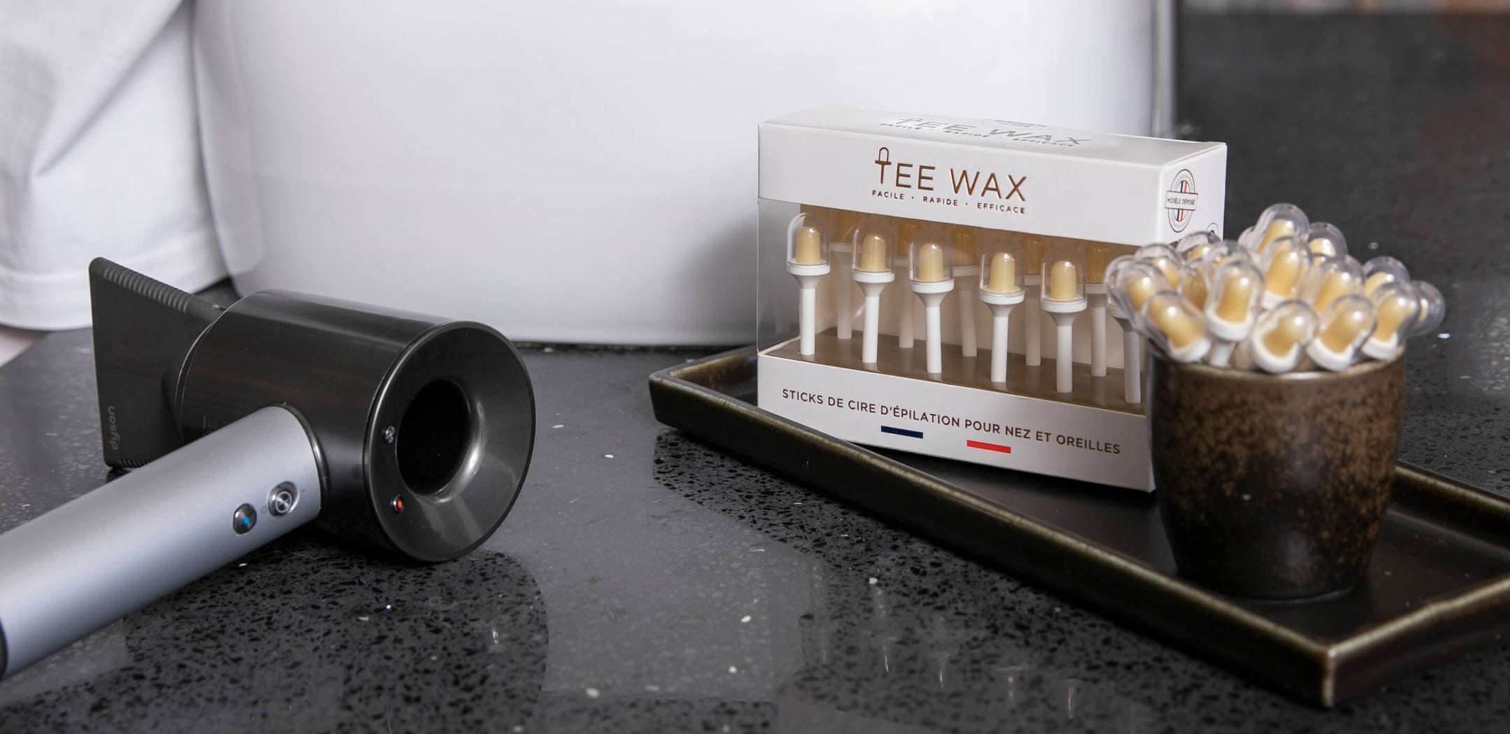 TEE WAX, LE PARTENAIRE DU QUOTIDIEN - Stick Epilation Nez Oreilles